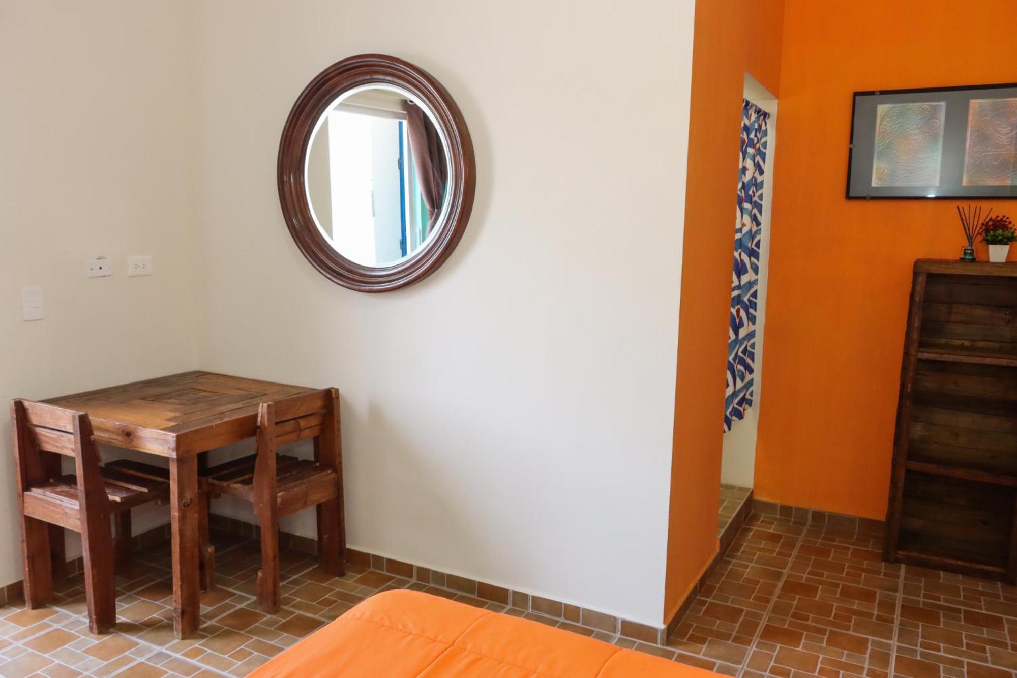 Habitacion Privada A Pasos Del Mar Con Bano Propio La Paz Exterior photo